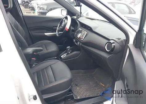 2020 Nissan Kicks Sr Xtronic Cvt from USA, damaged, VIN 3N1CP5DV8LL548057